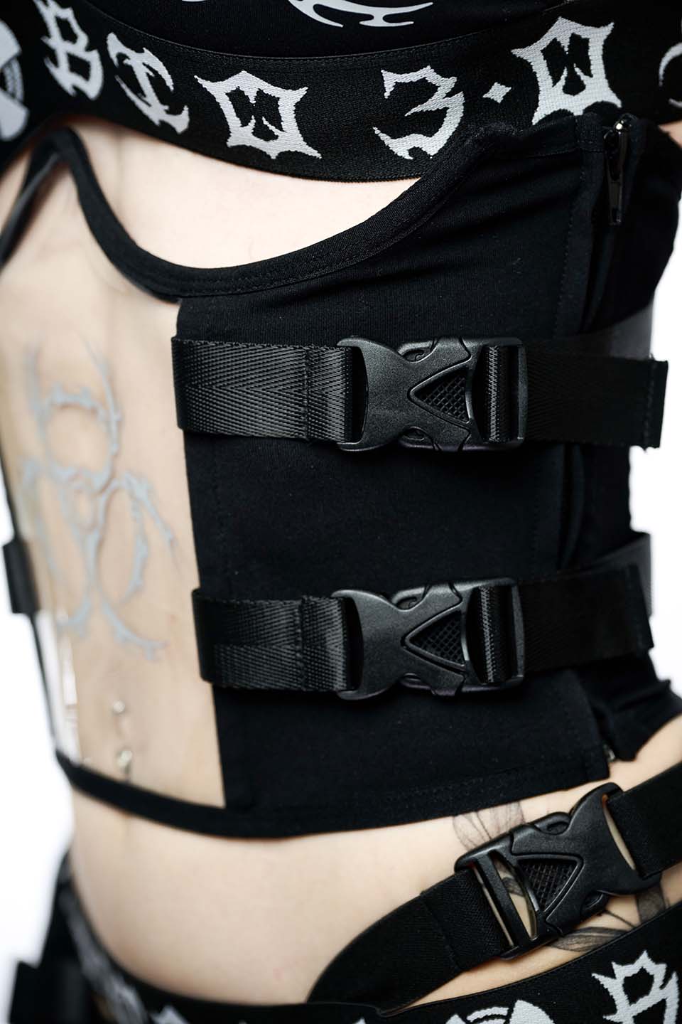 DIGITAL SIN UNDERBUST-Tops-Lip Service