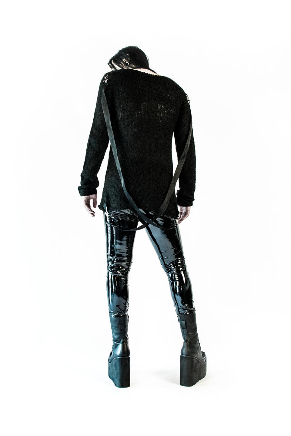 LIPSERVICE
スリットスリーブトレンチロングワンピース　ブラック Unisex Cross Strap Sweater-Tops-Lip Service